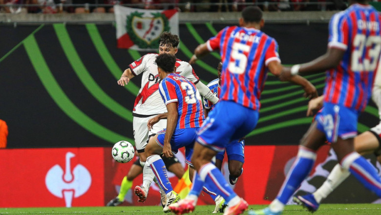 crystal palace a castigat conference league invingand in finala rayo vallecano andrei ratiu integralist 6a18500f69bb8