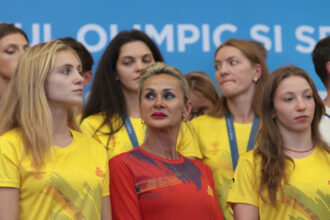 federatia romana de gimnastica anunta suspendarea antrenoarei camelia voinea 6a0727db6aa9f