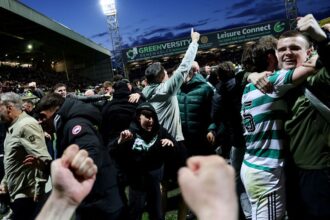 galerie foto nebunie curata penalty ul din minutul 909 a declansat fiesta urmeaza meciul cu titlul pe masa in ultima etapa 6a0576f119c5c