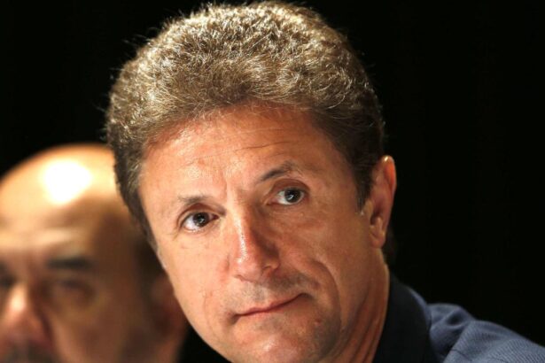 gica popescu dezlantuit la adresa contestatarilor patronul farului a emis un comunicat taios 6a0738dc9fd7a