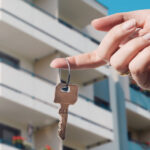 locuinte tot mai scumpe si cumparatori mai putini ce schimbari au avut loc pe piata imobiliara in prima parte a anului 2026 6a09a3143b547