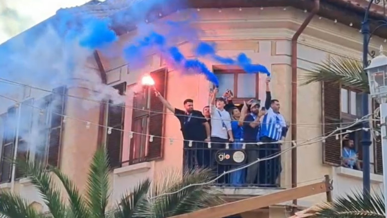 video atmosfera incendiara la craiova inaintea finalei de campionat mii de suporteri au blocat centrul orasului 6a0a1bb51b7fb