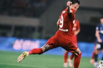 video fotbalistul roman gol fabulos astazi pentru locul de champions league 6a12de0f147bc