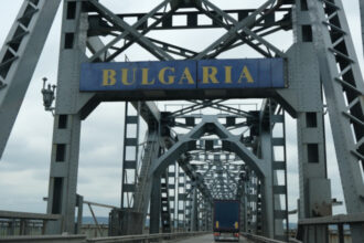 circulatie rutiera inchisa pe podul giurgiu ruse timp de doua zile cand se intampla asta si care sunt variantele alternative 6a1d41bd03cb0