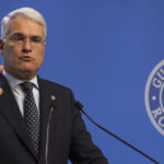 dragos pislaru dupa discutiile cu sindicatele noua lege a salarizarii nu este batuta in cuie vom face corectiile necesare 6a296580618ef