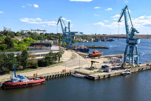 santierul naval mangalia ar putea beneficia de proiecte din programul safe ministrul economiei s a intalnit cu sindicalistii 6a2a811013942